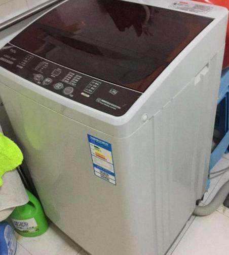 告別波輪洗衣機(jī) 為什么越來(lái)越多人選擇折疊洗衣機(jī)，好用又干凈